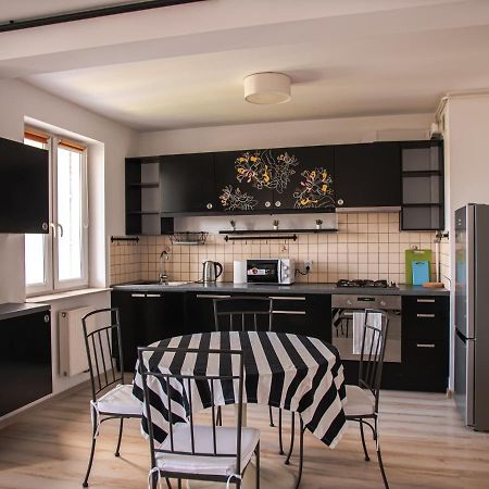 Sdh 2 Radzymin Comfortable Apartment Near Warsaw Екстериор снимка