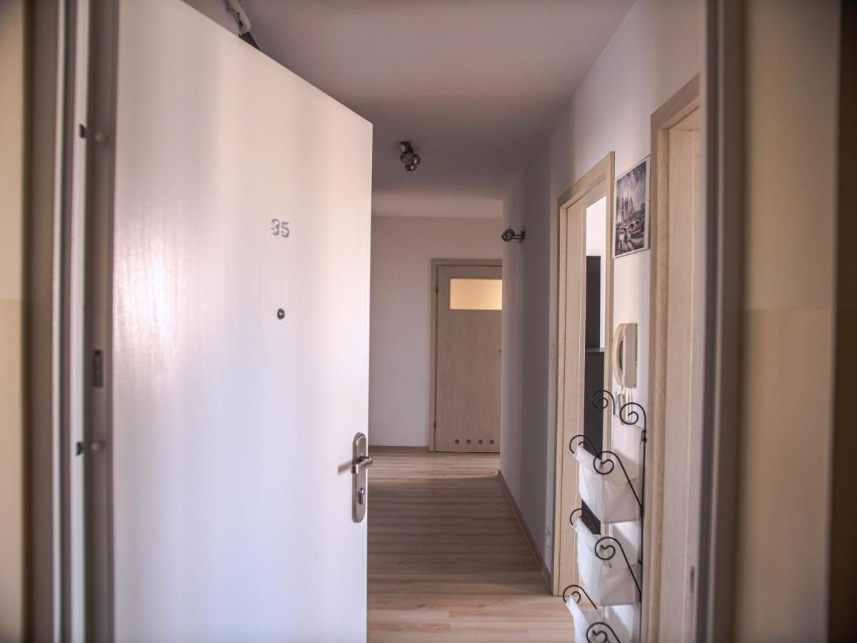 Sdh 2 Radzymin Comfortable Apartment Near Warsaw Екстериор снимка